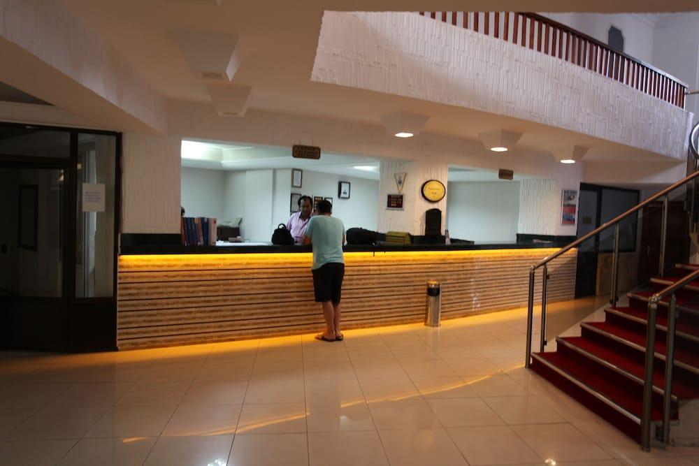 Malhun Hotel เฟทิเย ภายนอก รูปภาพ